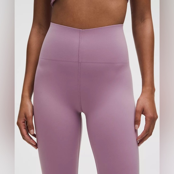 NWT Lululemon Glow Up™ Super-High-Rise Tight 25" - Picture 5 of 6